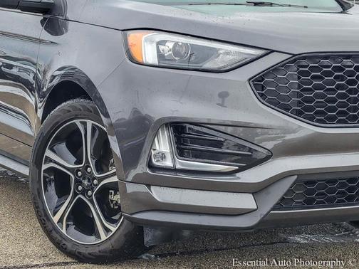 2020 Ford Edge ST
