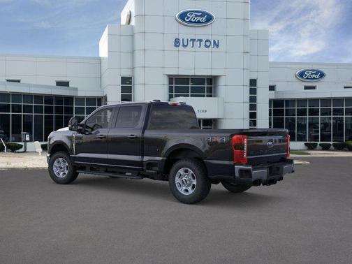 2026 Ford F-350 XLT