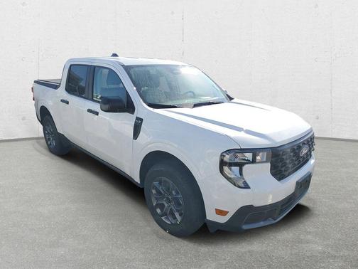 Oxford White 2026 Ford Maverick XLT