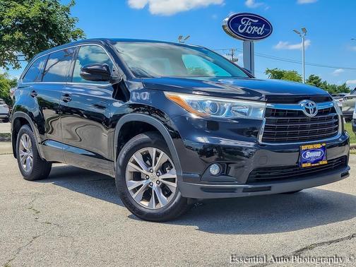 2015 Toyota Highlander LE