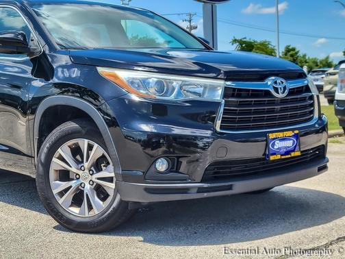 2015 Toyota Highlander LE