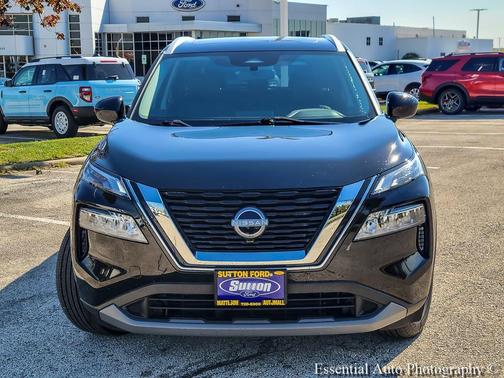 Black 2023 Nissan Rogue SV