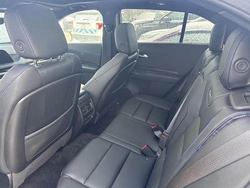 2025 Cadillac XT4 Sport