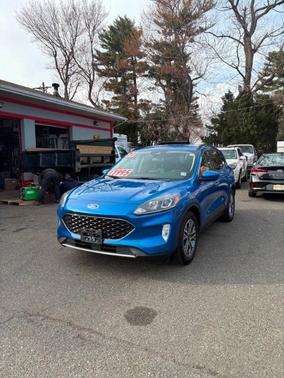 2020 Ford Escape SEL