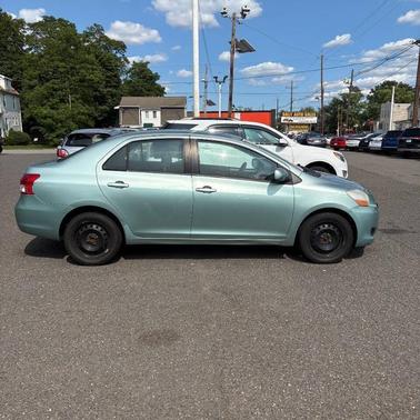 2007 Toyota Yaris Base