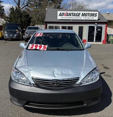 2005 Toyota Camry 