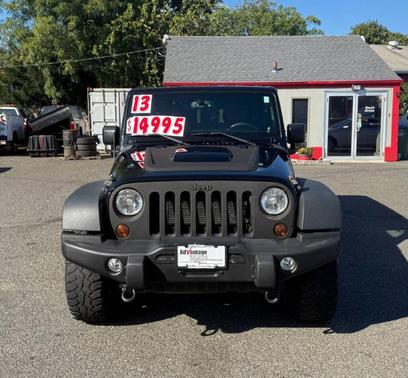 2013 Jeep Wrangler Unlimited Sahara