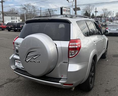 2011 Toyota RAV4 Limited
