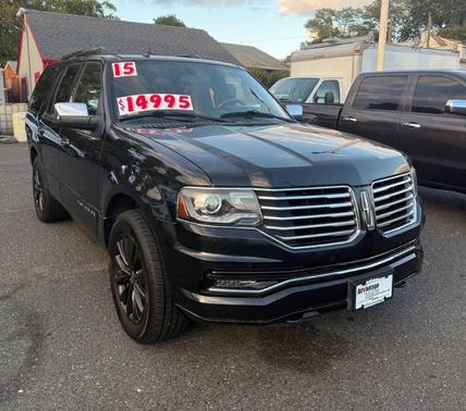 2015 Lincoln Navigator Base