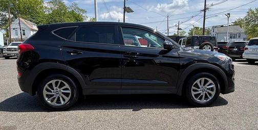 2018 Hyundai TUCSON SE