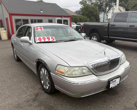 2004 Lincoln Town Car Ultimate