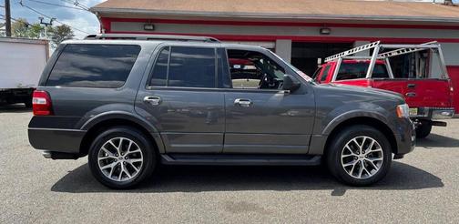 2017 Ford Expedition XLT
