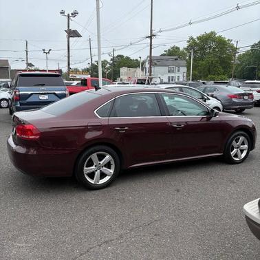 2012 Volkswagen Passat 2.5 SE