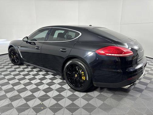 2015 Porsche Panamera Turbo S