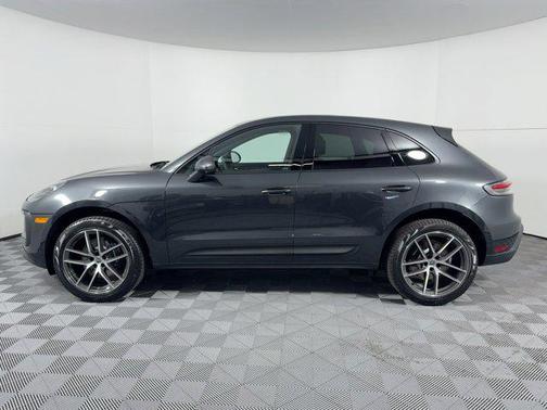 2026 Porsche Macan AWD