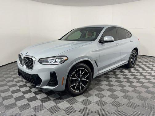 2023 BMW X4 xDrive30i