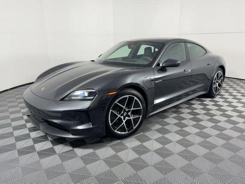 2025 Porsche Taycan RWD