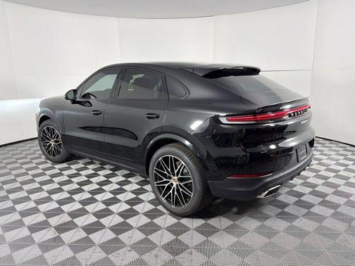 Chromite Black Metallic 2026 Porsche Cayenne Cayenne