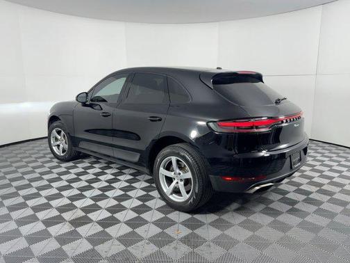 2021 Porsche Macan AWD
