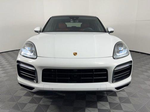 2023 Porsche Cayenne S