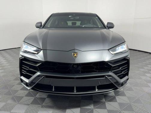 2020 Lamborghini Urus AWD