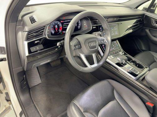 2021 Audi Q7 45 Premium