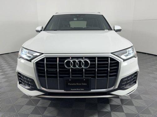 2021 Audi Q7 45 Premium