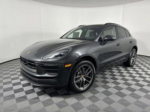 2025 Porsche Macan AWD