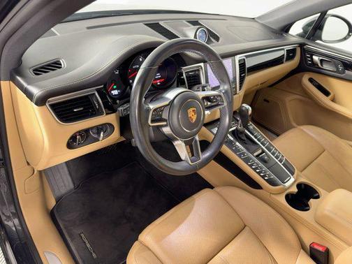 2017 Porsche Macan GTS