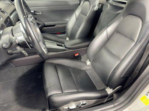 2021 Porsche 718 Cayman Coupe