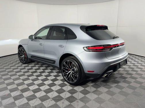 2026 Porsche Macan S