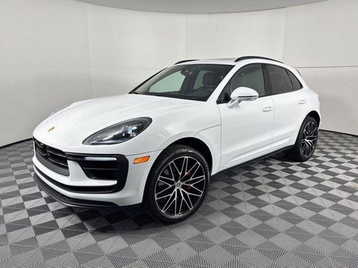 2025 Porsche Macan S