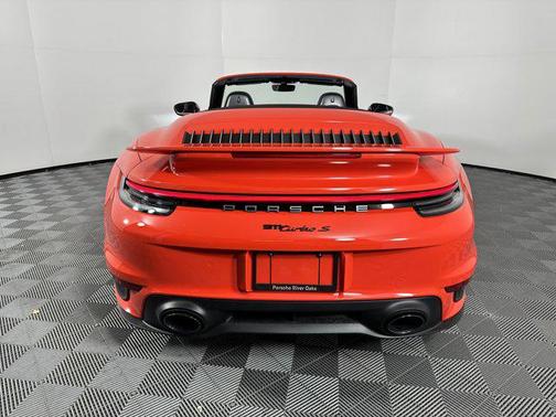 2022 Porsche 911 Turbo S