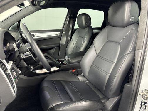2022 Porsche Cayenne Turbo