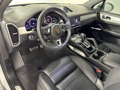 2022 Porsche Cayenne Turbo