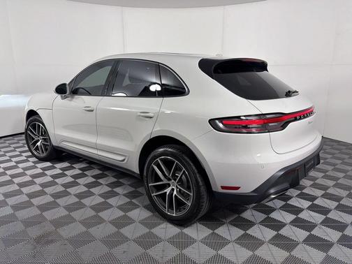 Chalk 2026 Porsche Macan Macan