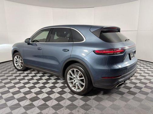 Biscay Blue Metallic 2019 Porsche Cayenne Cayenne