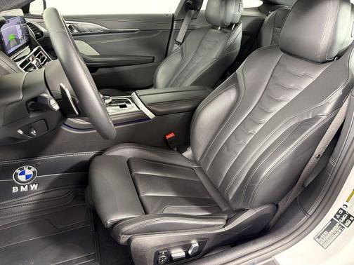 Mineral White Metallic 2026 BMW M850 xDrive