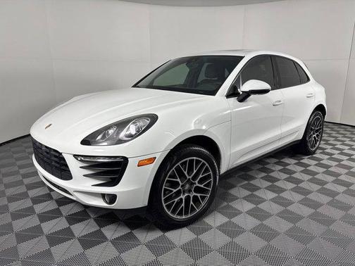 2018 Porsche Macan AWD