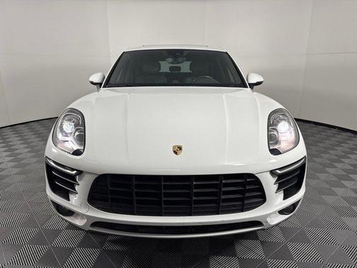 2018 Porsche Macan AWD