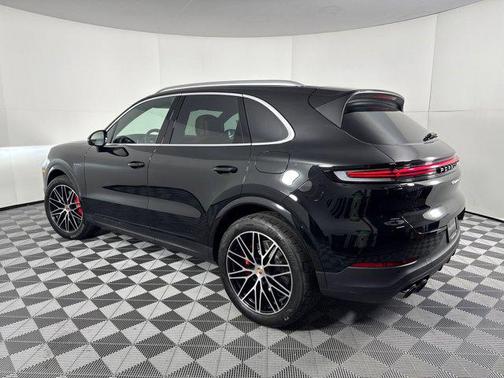 2026 Porsche Cayenne Cayenne S E-Hybrid