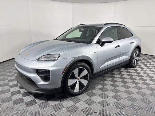 2025 Porsche Macan Electric