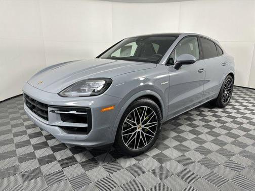 2025 Porsche Cayenne S