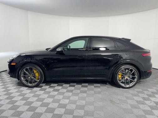 2023 Porsche Cayenne Cayenne Turbo S E-Hybrid
