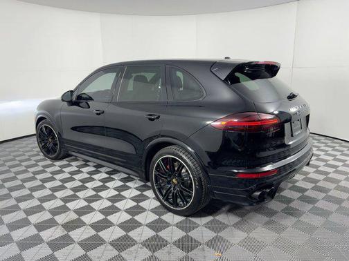 2018 Porsche Cayenne GTS