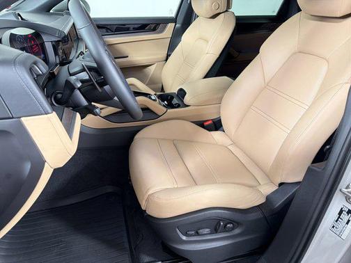 Chalk 2026 Porsche Cayenne S