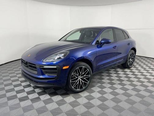 2026 Porsche Macan AWD
