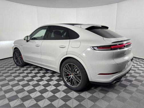 Chalk 2026 Porsche Cayenne Cayenne S E-Hybrid