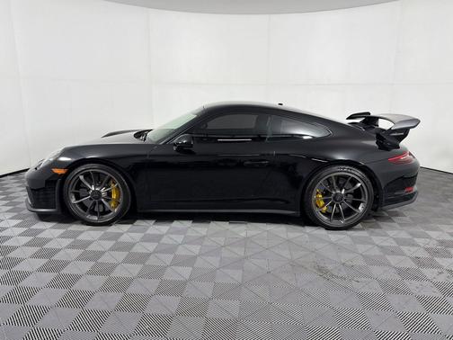 Black 2019 Porsche 911 GT3