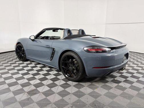 Graphite Blue Metallic 2017 Porsche 718 Boxster Roadster